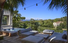 15 dormitorio chalet en Saint-Tropez, Francia. 40 000 €  por semana