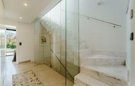 9 dormitorio casa de pueblo 297 m² en Marbella, España. 2 675 000 €