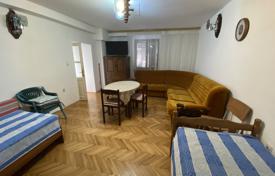 5 dormitorio casa de pueblo 90 m² en Bečići, Montenegro. 450 000 €