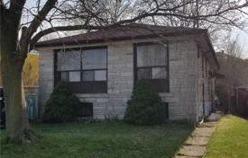 4 dormitorio casa de pueblo en Scarborough, Canadá. C$1 307 000