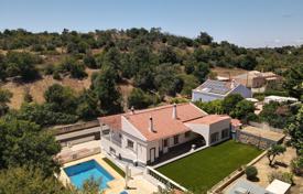 4 dormitorio villa 270 m² en Boliqueime, Portugal. 875 000 €