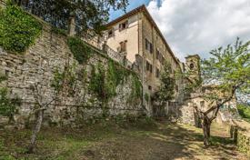 Villa – Poppi, Toscana, Italia. 1 190 000 €