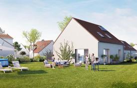 New residential complex with villas en Yvelines, Francia. de 428 000 €