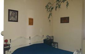 5 dormitorio villa 405 m² en Livorno, Italia. 780 000 €