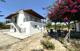 4 dormitorio casa de pueblo 156 m² en Peloponeso, Grecia. 385 000 €
