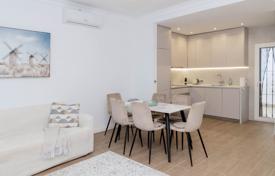 3 dormitorio piso 80 m² en Orihuela Costa, España. 328 000 €