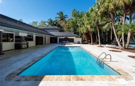 5 dormitorio casa de pueblo 645 m² en Weston, Estados Unidos. $3 700 000