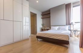 2-dormitorio apartamentos en condominio en Watthana, Tailandia. $555 000