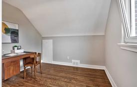 4 dormitorio casa de pueblo en Etobicoke, Canadá. C$1 416 000