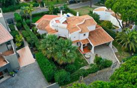 3 dormitorio chalet 170 m² en Quarteira, Portugal. 1 417 000 €