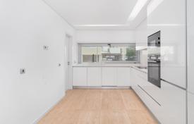 4 dormitorio chalet 405 m² en Aveiro, Portugal. 750 000 €