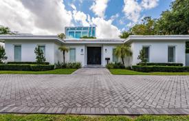 5 dormitorio villa 372 m² en Miami, Estados Unidos. $2 600 000