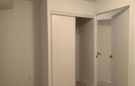 2 dormitorio piso en Adelaide Street West, Canadá. C$822 000