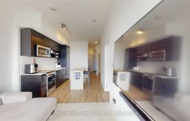 5 dormitorio piso en Old Toronto, Canadá. C$893 000