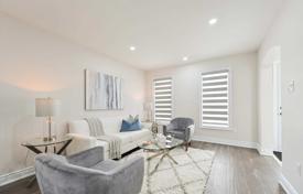 11 dormitorio casa de pueblo en Scarborough, Canadá. C$1 446 000