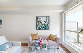5 dormitorio piso en North York, Canadá. C$794 000