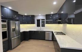 6 dormitorio casa de pueblo en Scarborough, Canadá. C$1 885 000