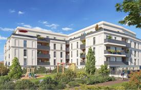 New residential complex with apartments en Ile-de-France, Francia. de 302 000 €
