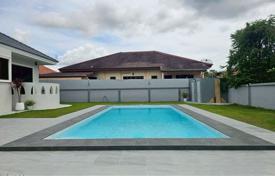 3 dormitorio villa 250 m² en Pattaya, Tailandia. $385 000