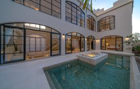 Villa – Seseh, Mengwi, Bali,  Indonesia. $495 000