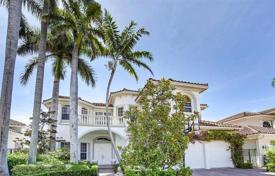 Villa – Hollywood, Florida, Estados Unidos. $2 295 000
