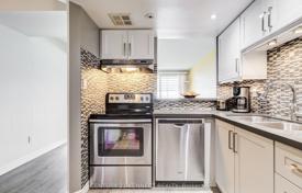 5 dormitorio piso en Scarborough, Canadá. C$684 000