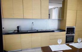 2-dormitorio apartamentos en condominio en Bang Rak, Tailandia. $709 000