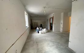 3 dormitorio piso 74 m² en Rijeka, Croacia. 220 000 €