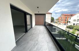 3 dormitorio piso 98 m² en Vodice, Croacia. 486 000 €