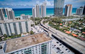 Condominio – Collins Avenue, Miami, Florida,  Estados Unidos. $395 000