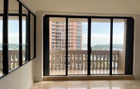 1-dormitorio apartamentos en condominio 85 m² en Miami, Estados Unidos. $540 000