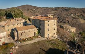 30 dormitorio finca rústica 1716 m² en Umbertide, Italia. 1 100 000 €
