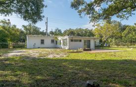 Casa de pueblo – Vero Beach, Indian River County, Florida,  Estados Unidos. $300 000