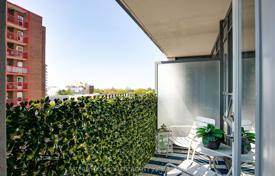 4 dormitorio piso en North York, Canadá. C$765 000