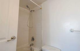 6 dormitorio piso en Etobicoke, Canadá. C$784 000