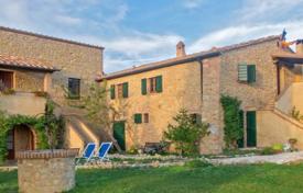 Villa – Volterra, Toscana, Italia. 2 500 000 €