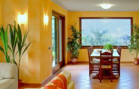 9 dormitorio villa en Castelnuovo di Garfagnana, Italia. 3 000 000 €