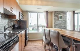 5 dormitorio piso en North York, Canadá. C$895 000