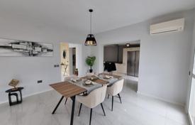 3 dormitorio villa 150 m² en Marbella, España. 990 000 €