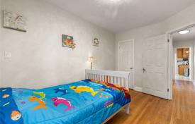 4 dormitorio casa de pueblo en East York, Canadá. C$1 386 000