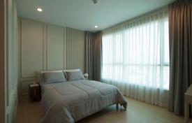 Condominio – Yan Nawa, Bangkok, Tailandia. $288 000