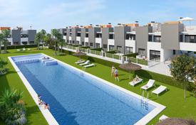 2 dormitorio chalet 110 m² en Torrevieja, España. 264 000 €