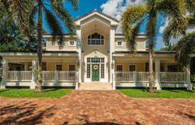 Villa – Miami, Florida, Estados Unidos. $2 390 000