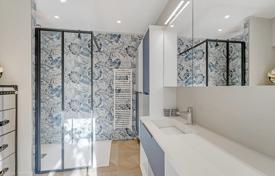 8 dormitorio villa en Carqueiranne, Francia. 1 990 000 €