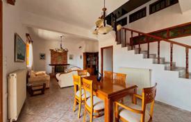 4 dormitorio piso 176 m² en Korinthia, Grecia. Price on request