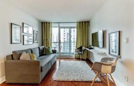 1 dormitorio piso en Fort York Boulevard, Canadá. C$759 000