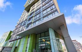 1 dormitorio piso en Fort York Boulevard, Canadá. C$696 000