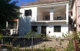 4 dormitorio casa de pueblo 138 m² en Sutomore, Montenegro. 125 000 €