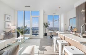 6 dormitorio piso en Etobicoke, Canadá. C$1 296 000