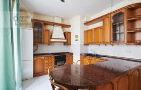 4 dormitorio piso 100 m² en Meshchansky district, Rusia. 53 000 ₽  por semana